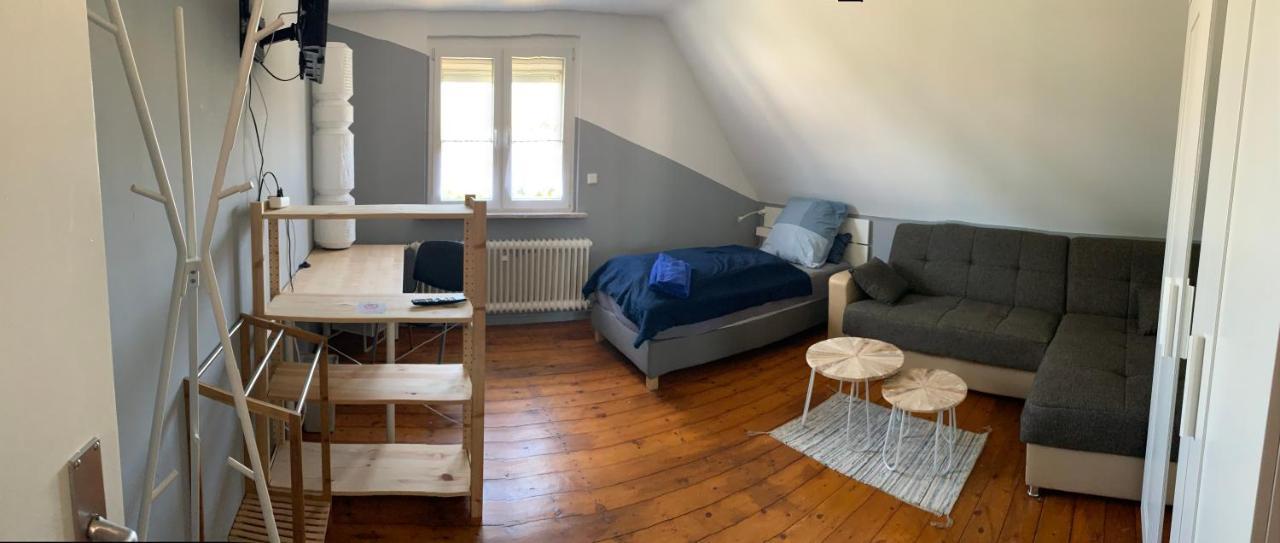 Monteurs Zimmer Noack Borssum Luaran gambar